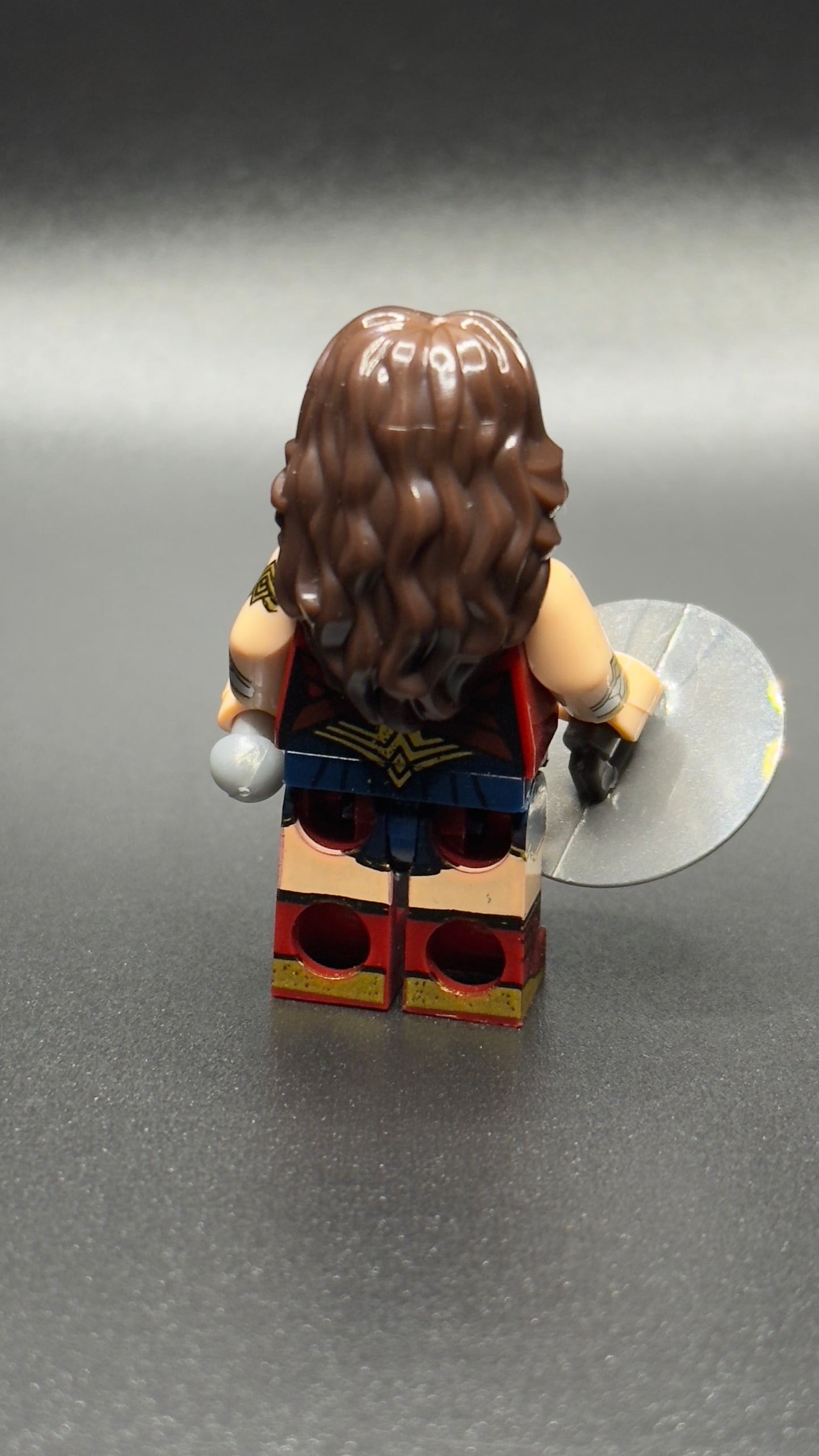 Custom Gal Gadot Wonder Woman Minifigure – DC Superhero Brick Figure