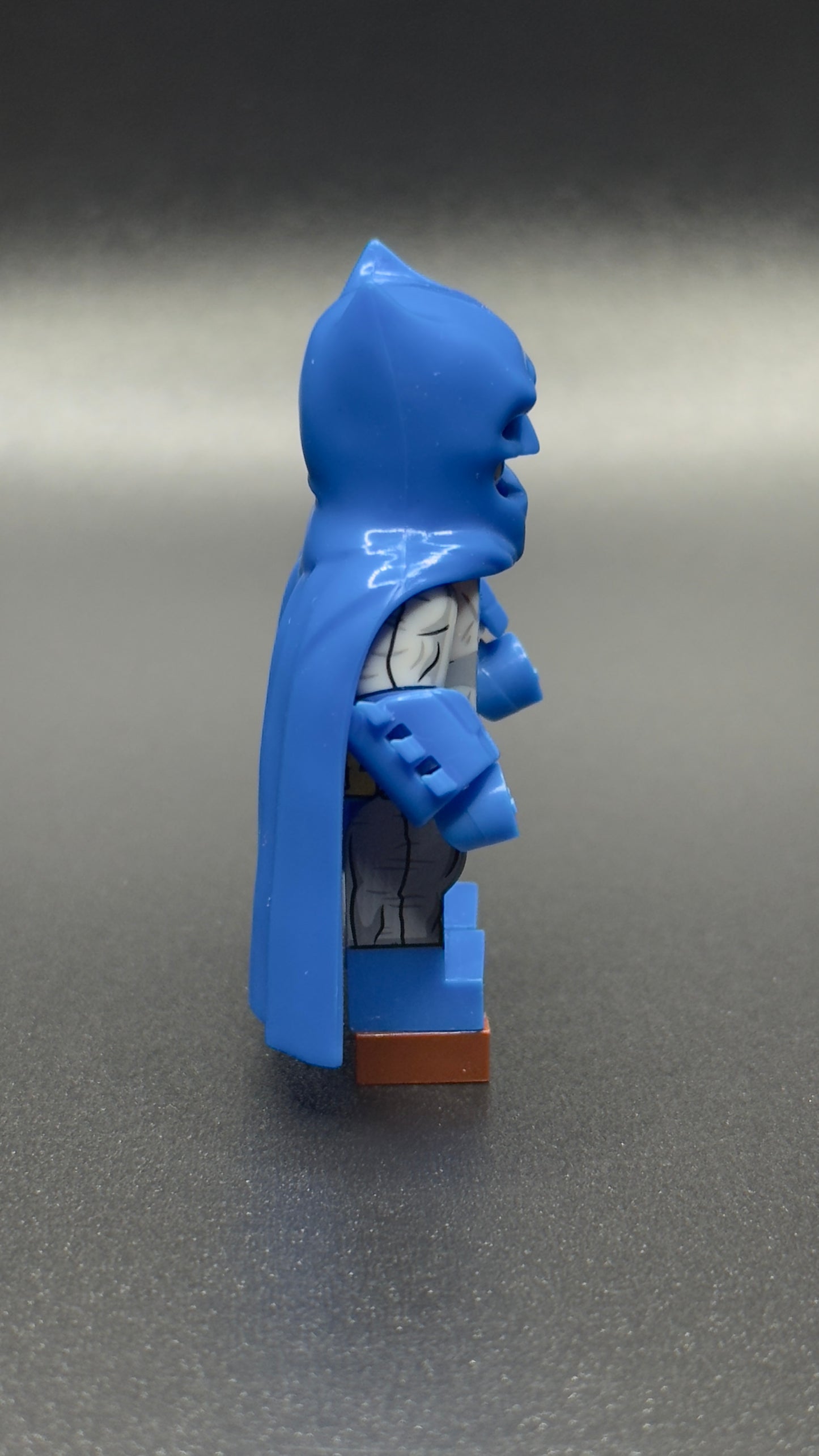 Custom Blue Suit Batman Minifigure – Classic DC Superhero Brick Figure