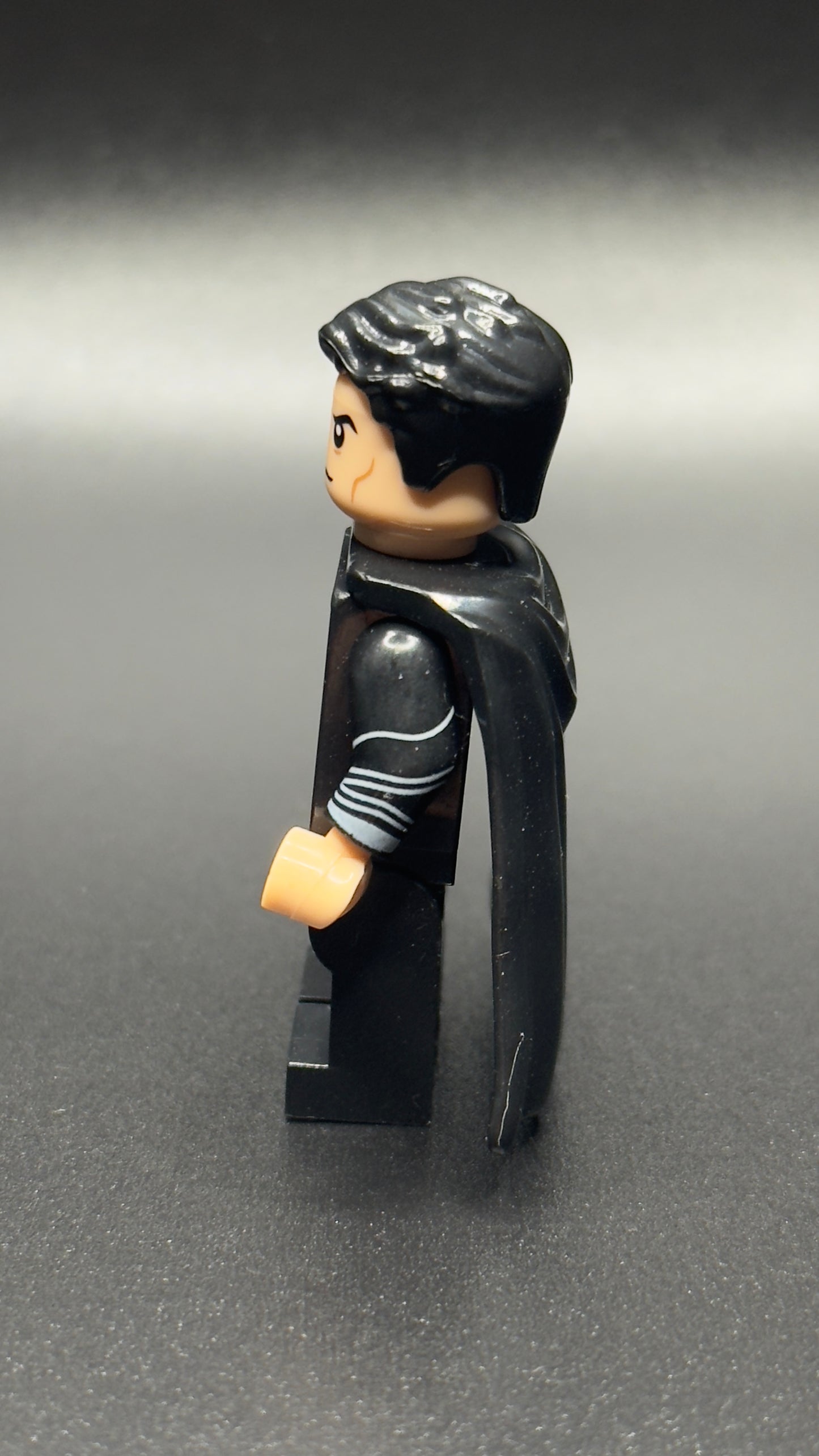 Custom Black Suit Superman Minifigure – DC Superhero Brick Figure