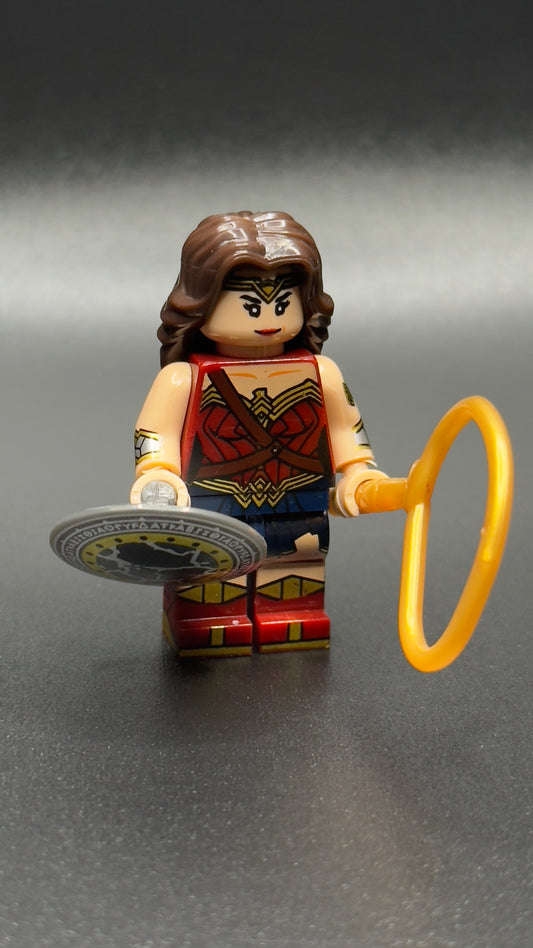 Custom Gal Gadot Wonder Woman Minifigure – DC Superhero Brick Figure