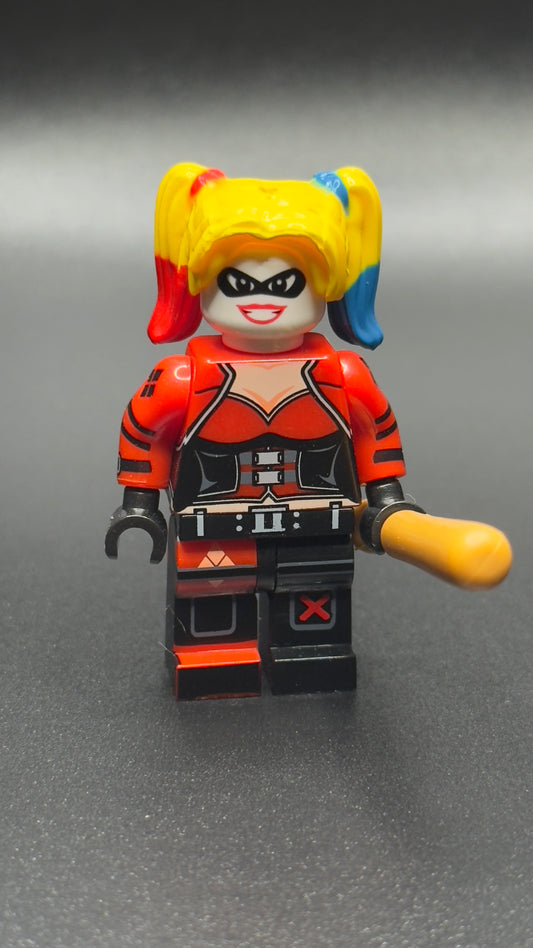 Custom Harley Quinn Minifigure - DC Villain Brick Figure from Suicide Squad