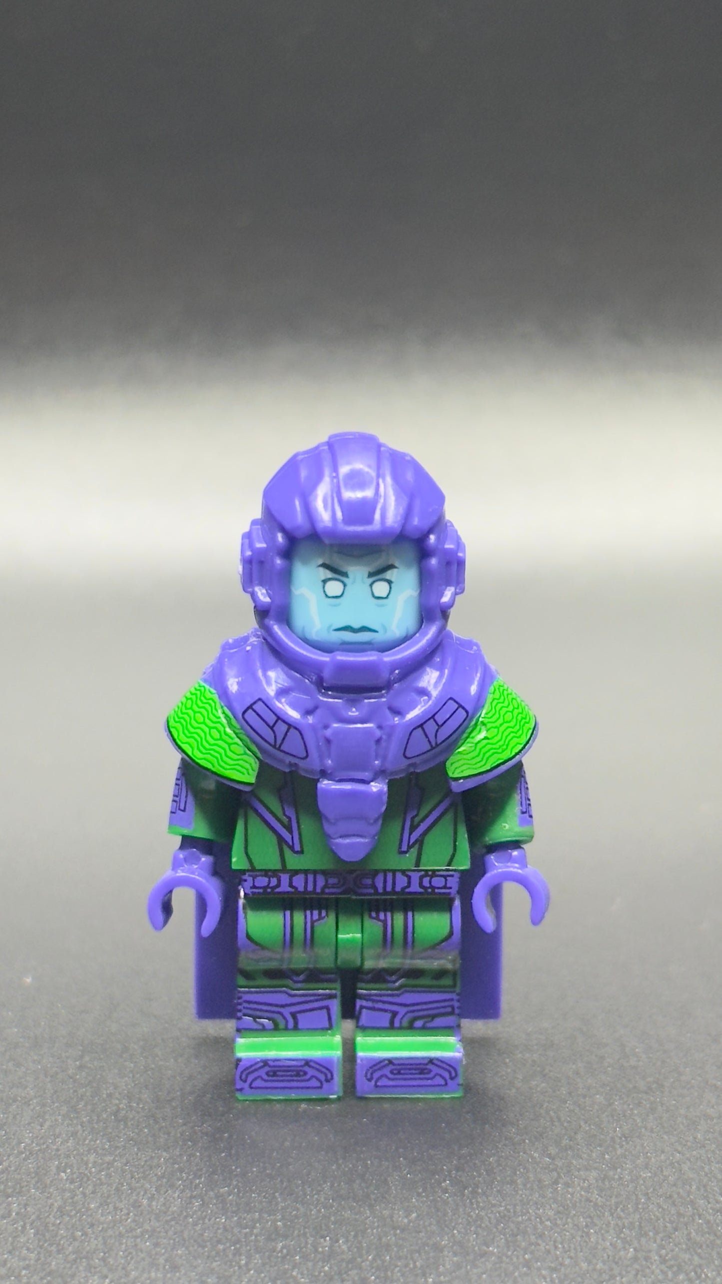 Custom Kang the Conqueror Minifigure – Marvel Multiverse Villain
